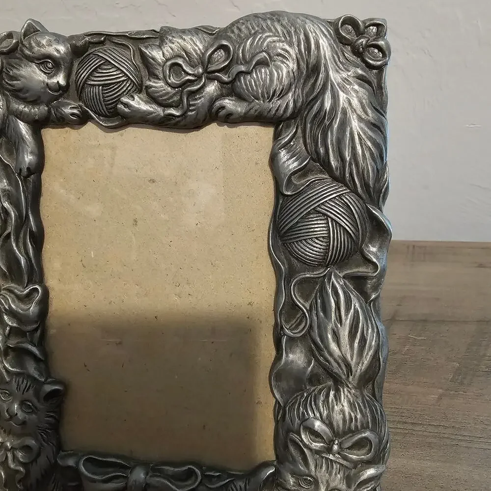 Vintage Pewter Cat Picture Frame MCM Classic Collectible Kitty Kittens Retro 80s